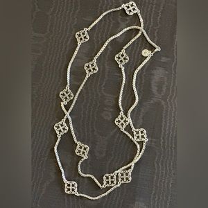 C Wonder Silver Box chain Necklace